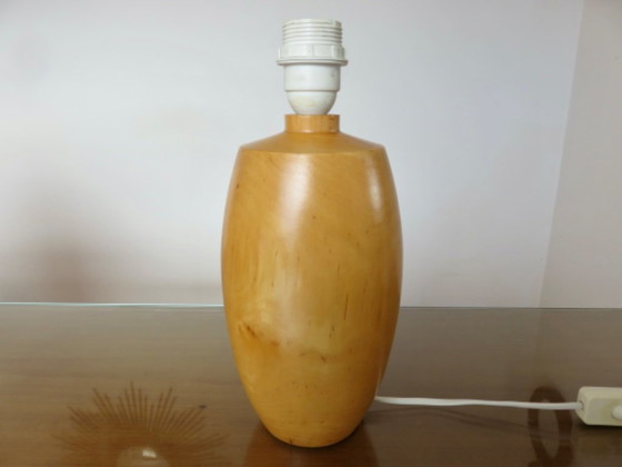 Lampe aus Massivulme, Frankreich, 1980 – Tischlampen, Holz (photo 5 of 9)