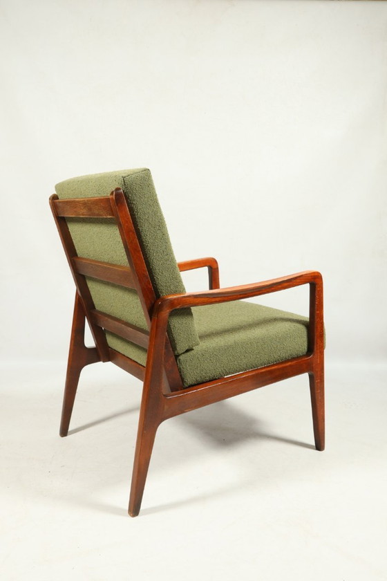 Image 1 of Mid Century Fauteuil Vintage Groen Boucle Kussen Houten Lounge Stoel, jaren 1980