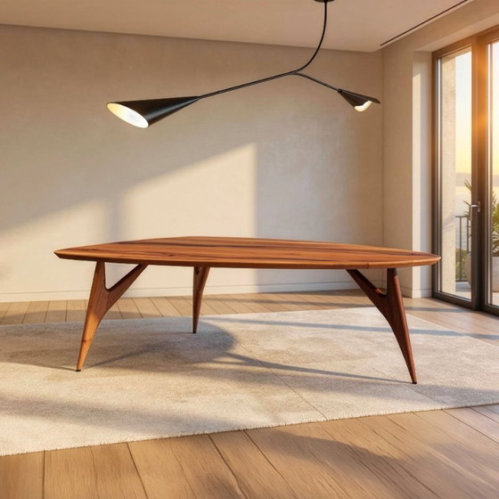 Image 1 of GREYGE TED Esstisch aus Walnussholz, 240 cm – Handgefertigter Designertisch aus massivem italienischem Walnussholz