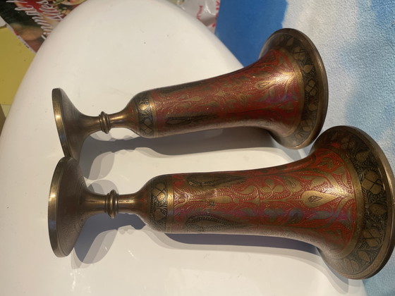 Image 1 of 2x Indian trumpet vases/chalices