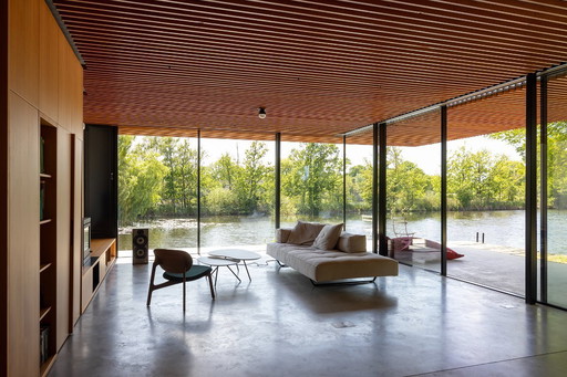 Albedo M1 Sofa - Italienisches Design, ausgezeichneter Zustand