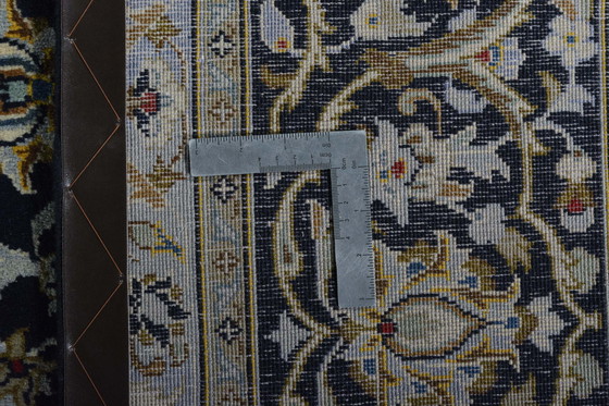 Image 1 of 345 X 229 cm Tapis persan noué à la main - Keshan