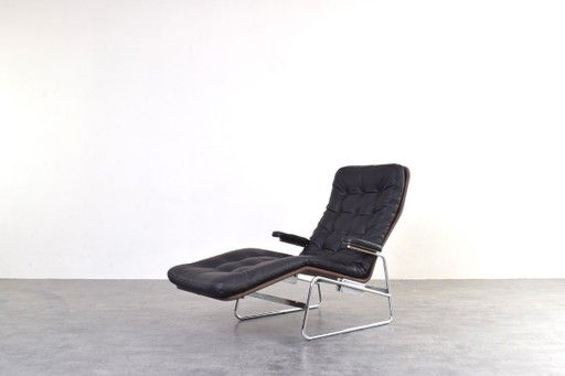Chaise longue modelo Fenix ​​de piel y cromo de Bauhaus, diseñada por Sam Larsson para Dux. – chaises longue (photo 2 of 14)