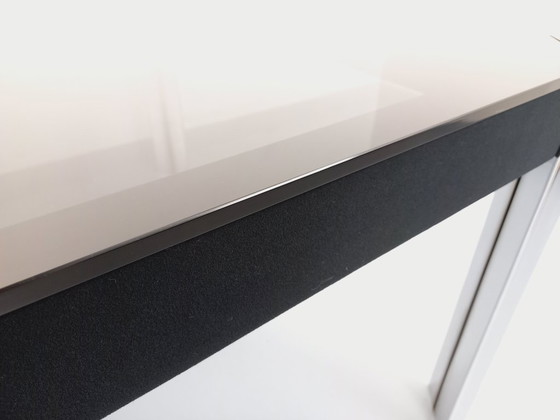 Image 1 of Table de repas carrée italienne vintage par Guido Faleschini pour Mariani x Hermès en verre fumé et métal chromé style Space Age