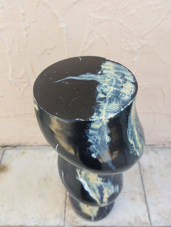 Image 1 of pied de stalle marble effect