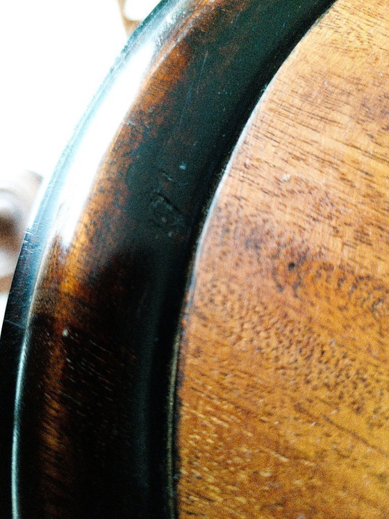 Mesita auxiliar antigua de madera maciza con patas torneadas. – Mesas auxiliares, Wood (photo 9 of 11)
