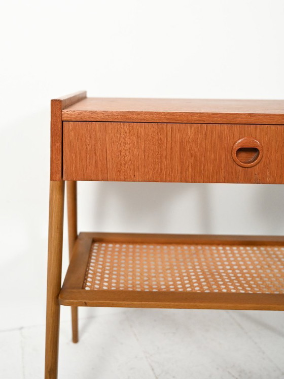 Image 1 of Coppia di comodini scandinavi in ​​teak con canna di Vienna
