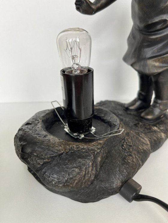 Image 1 of Lampada da tavolo vintage in stile Art Nouveau - Ragazza con palla di vetro arancione