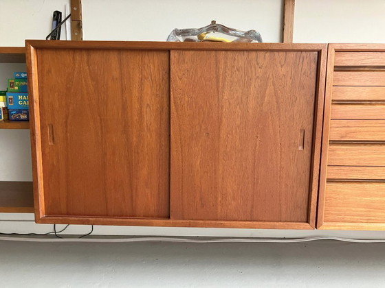 Image 1 of Sistema de paredes modulares Poul Cadovius