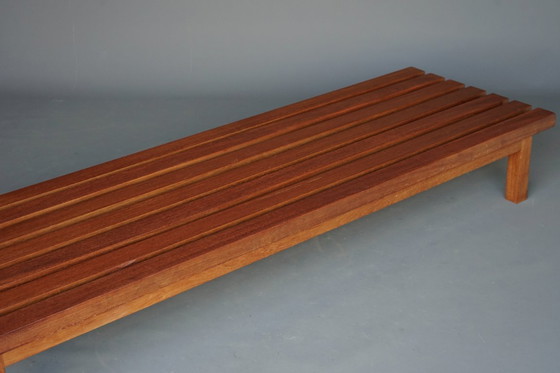 Image 1 of Grote teakhouten lage bank of salontafel uit het midden van de vorige eeuw, jaren 60.