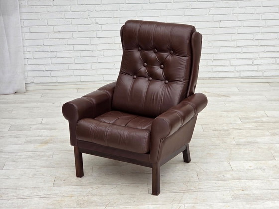 Image 1 of Sillón danés de los años 70, tapizado en cuero marrón original.