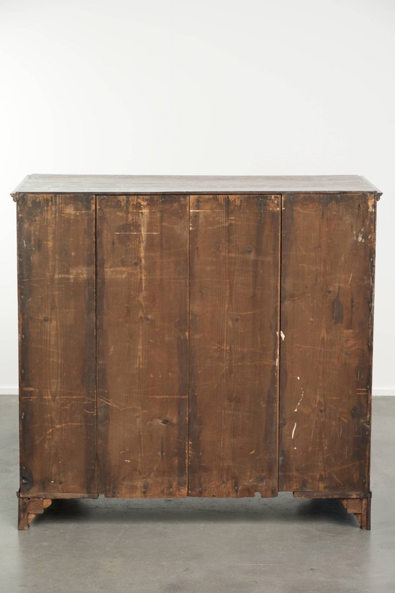 Beautiful Large Colorful English 18th Century Chest of Drawers/Commode with a Beautiful Patina – Wood (photo 5 of 13)