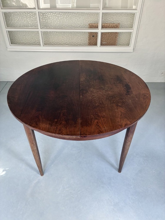Vintage V-Form Extendable Round Dining Table – 1960s – Wood (photo 12 of 17)