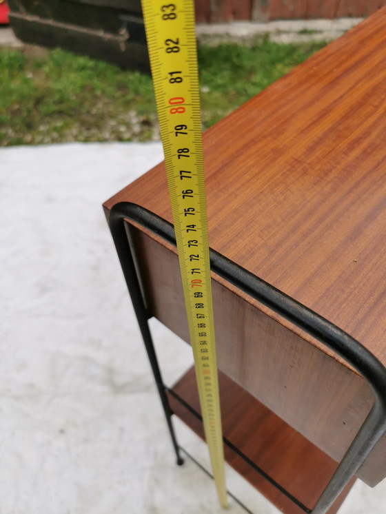 Image 1 of Italienischer Eingangstisch/Nachttisch