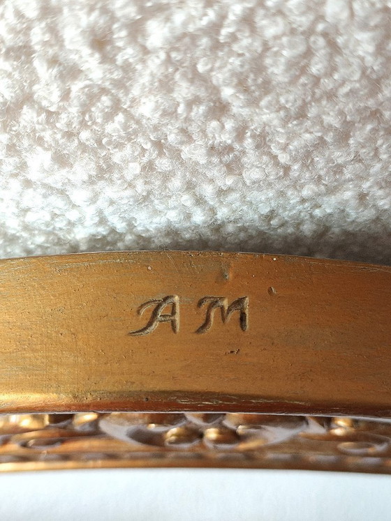 Image 1 of Specchio con frontone dorato