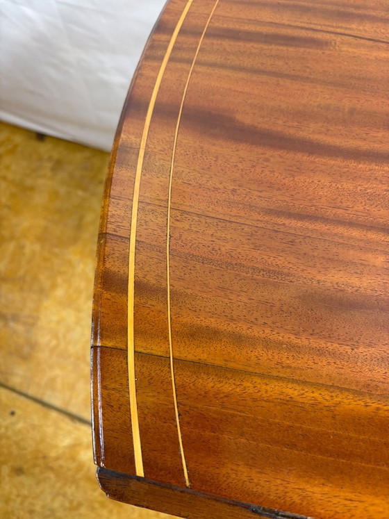 Image 1 of Antique Edwardian Mahogany Oval Drop Leaf Side Table (Circa 1900–1930)  A beautiful antique Edwardian oval drop leaf side table 