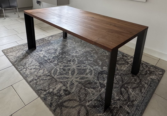Image 1 of Table de salle à manger en noyer de Movani