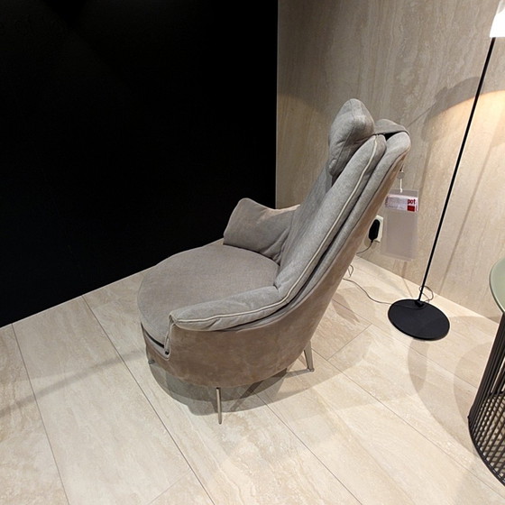 Image 1 of Fauteuil Flexform Guscioalto