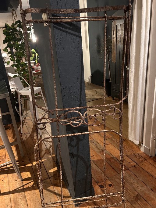 Culla antica per bambini