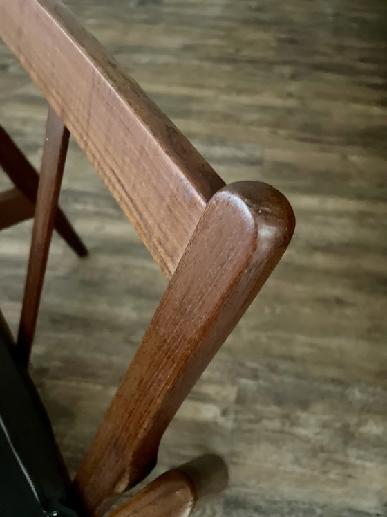 Image 1 of Paper Knife fauteuil van Kai Kristiansen voor Magnus Oleson, vintage uit het midden van de vorige eeuw.