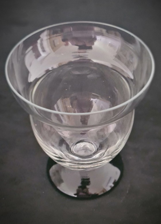 Image 1 of Vase auf schwarzem Sockel. Kristalunie Maastricht. Entwerfer: W.J. Rozendaal