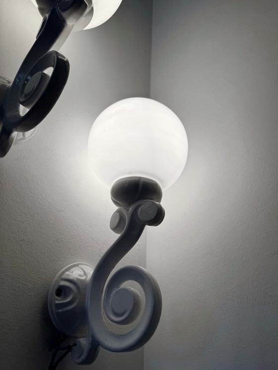 Image 1 of Appliques fonte opaline années 70