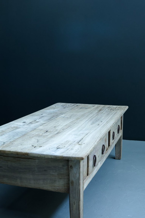 Image 1 of Coffee table Spanish Farm Table