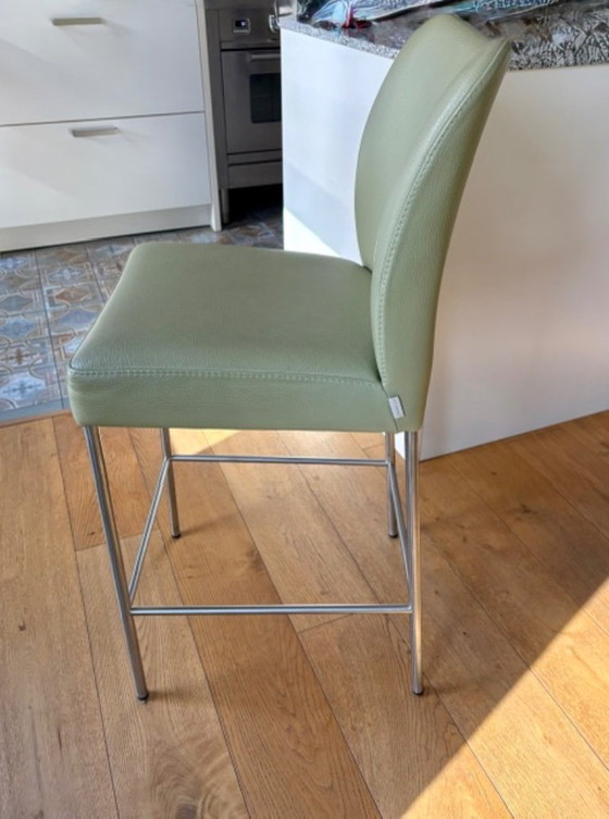 Image 1 of Bert Plantagie Dining chairs and 1 Bar stool