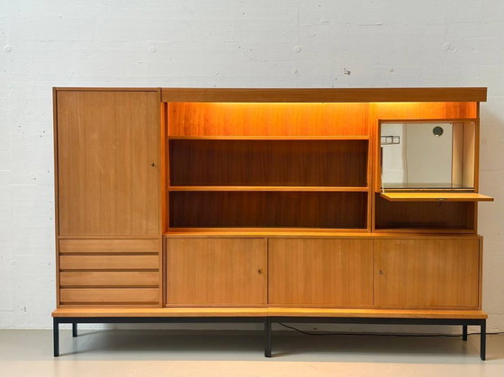 Image 1 of Woonkamermeubel uit het midden van de 20e eeuw, gemaakt van teakhout, Zwitserland, jaren 60.