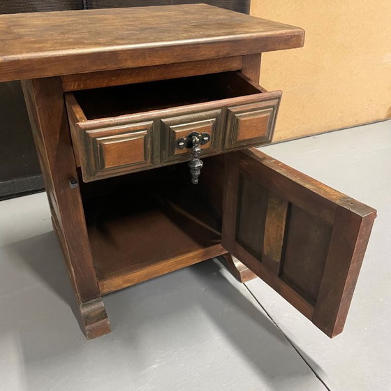 Image 1 of Klassiek kastje