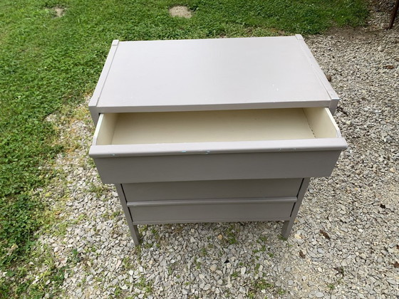 Danish Painted Wooden Chest of Drawers, 1960s – Scandinavian (photo 4 of 5)