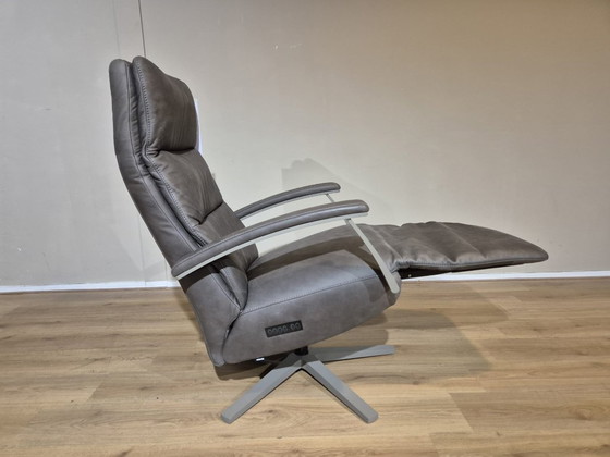 Image 1 of Showroommodel - Montel Riley - Verstelbare Relaxfauteuil - Bruin - Reno Leer