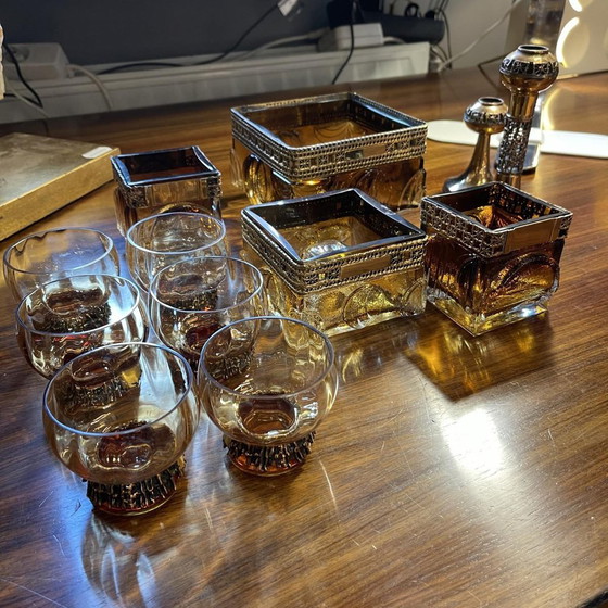 Ensemble de Verres et carafes Brutaliste Fumé par Timo Sarpaneva pour Oy Kumela Ltd, 1972, Ensemble de 12 (photo 2 of 13)