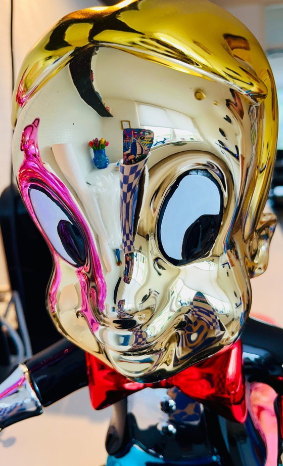 Image 1 of sculpture de Richie Rich, figure pop art, art design, graffiti, art moderne, nouveau