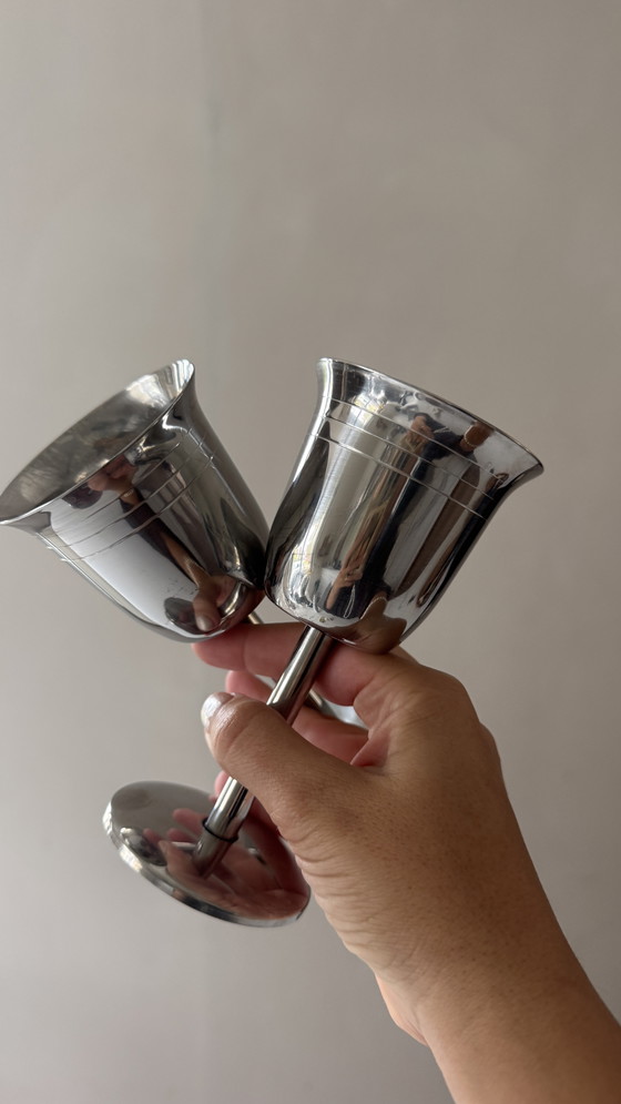 Image 1 of Paar vintage roestvrijstalen bekers - tijdloos en decoratief