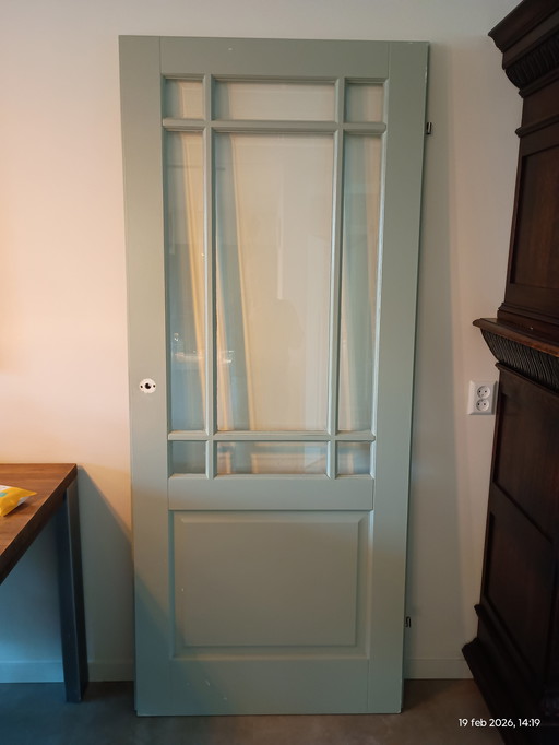 Binnendeur met facet geslepen glas