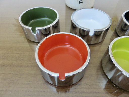 Isamu Kenmochi, 5 new stackable ashtrays, original box, 1970, Japan