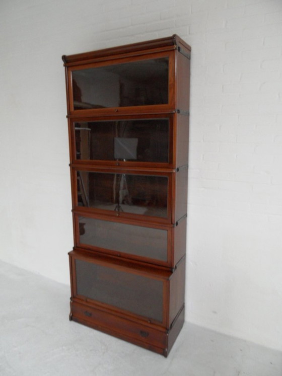 Image 1 of Bibliothèque Globe Wernicke antique