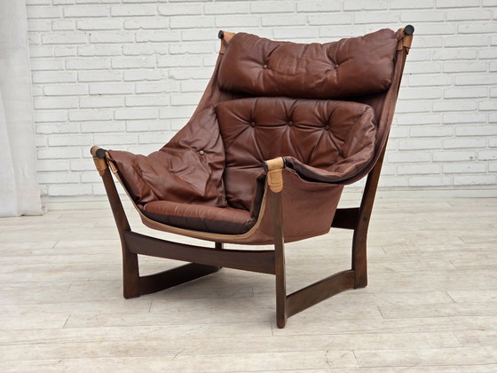 Image 1 of Fauteuil lounge « Trega », design norvégien des années 1970 par Tormod Alnaes.
