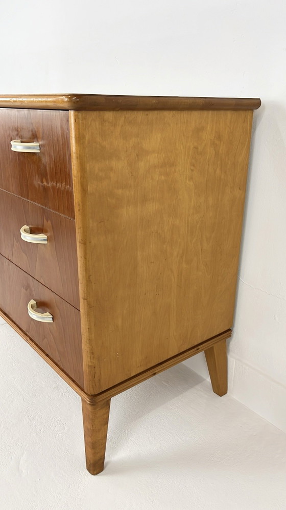 Swedish vintage chest of drawers – Plastic (photo 9 of 11)