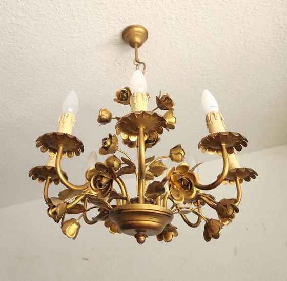 German Hollywood Regency Honsel chandelier, 8-arm, gold-plated, floral, 1970s – Metal (photo 6 of 15)