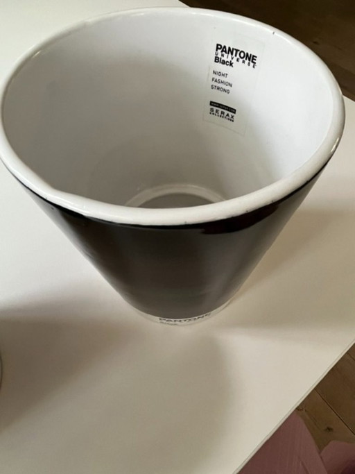 Juego de 2 macetas Pantone Universe × Serax – Negras – Diseño Vintage – plantenbak, Ceramic (photo 2 of 5)