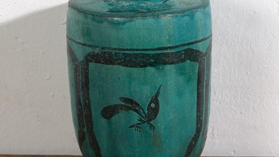 Antique tall turquoise green vase (c.1820) #30 (photo 3 of 40)