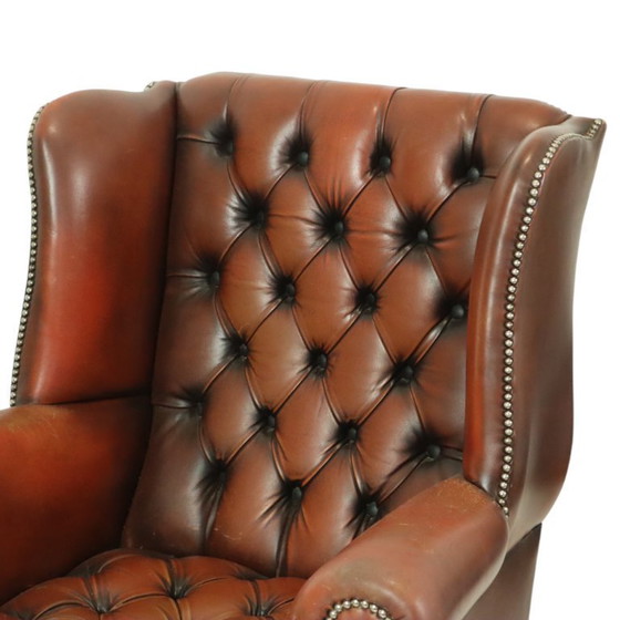 Image 1 of Oude Chesterfield Zetel Bruin Leder