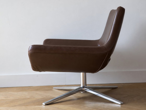 B&B Italia Metropolitan ME84 Armchairs – Pair in Brown Gamma Leather (photo 4 of 15)