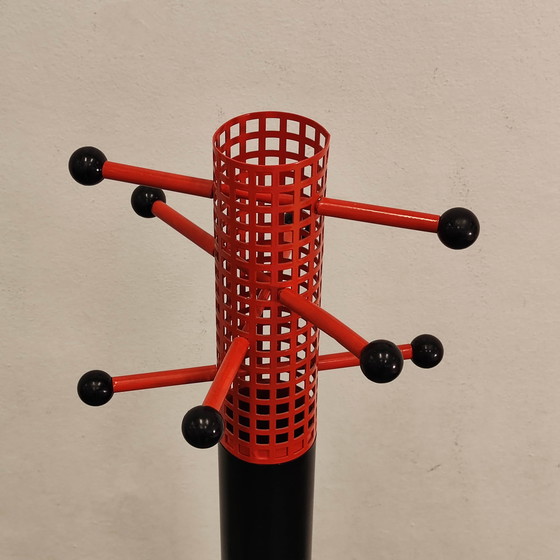 Image 1 of Appendiabiti vintage in stile Memphis Milano