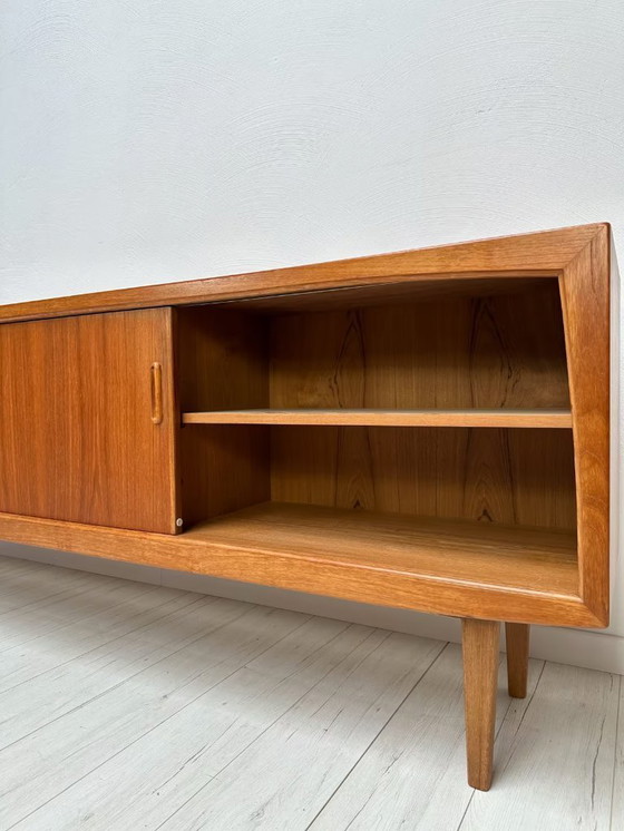 Image 1 of Grande credenza danese vintage di metà secolo in teak anni '60