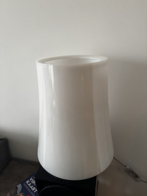 Flos Birdie Grande – tafellampen, Glass, Plastic (photo 2 of 5)