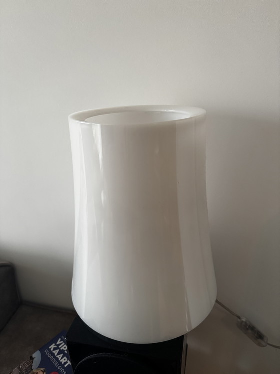 Flos Birdie Grande – Lampade da tavolo, Glass, Plastic (photo 2 of 5)
