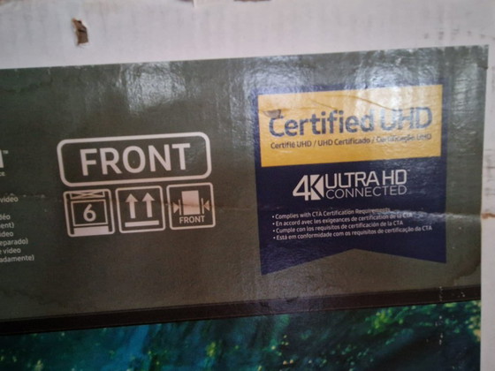 Image 1 of Mobile TV di design con sollevatore TV e TV Samsung (nuovo)